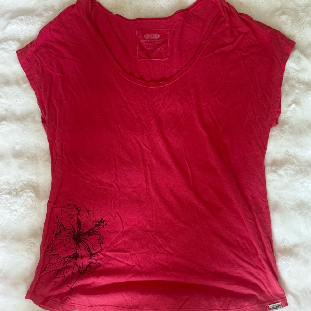 Cariloha Washed Red Tee Shirt Scoop Neck Flower Screen Print
